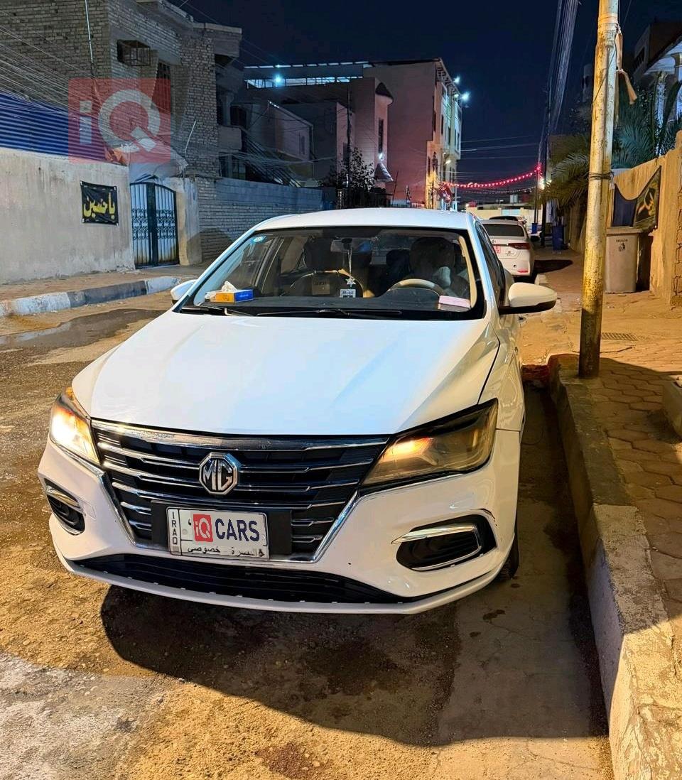MG 5